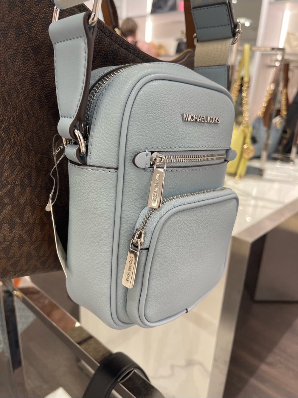 Michael Kors Jet Set Med Flight Leather Crossbody Messenger Bag
Pale Ocean 
NWT - Picture 9 of 16